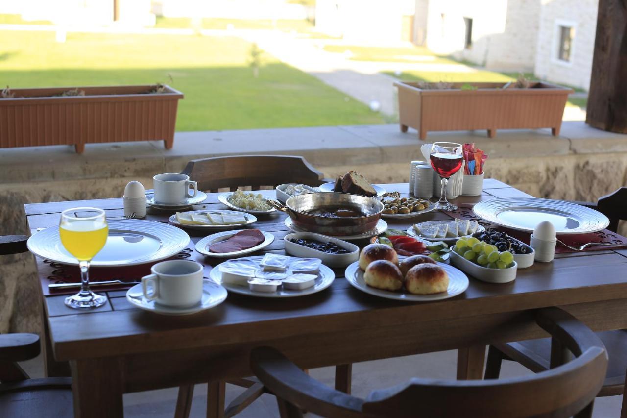 Elevres Stone House Hotel Ürgüp Ngoại thất bức ảnh