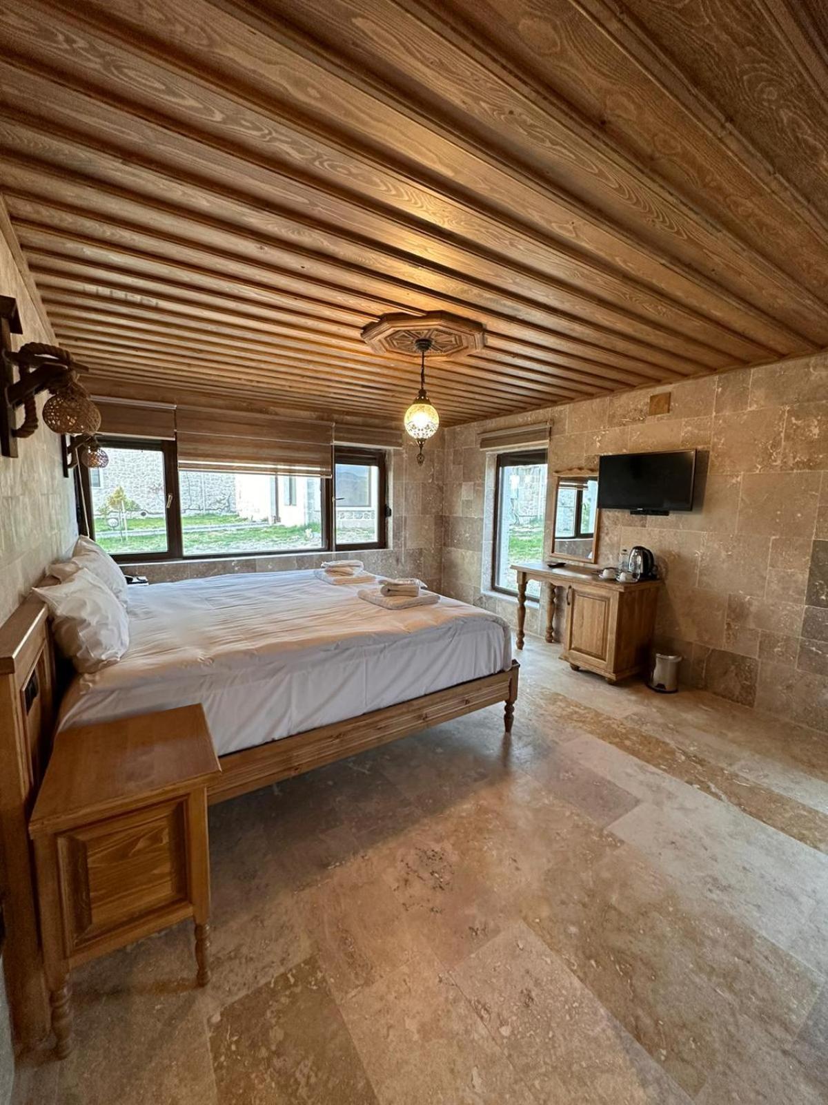 Elevres Stone House Hotel Ürgüp Ngoại thất bức ảnh